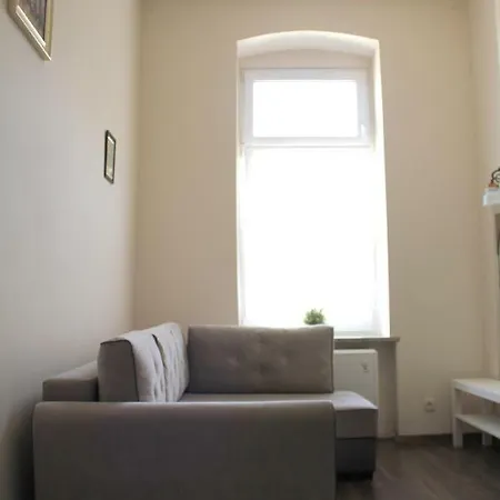 City Center, For 4 People Appartamento